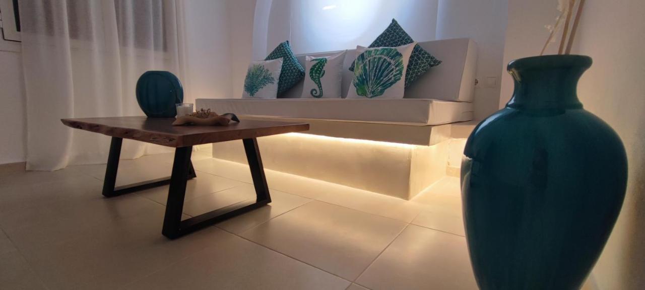 Diana'S Luxury Suites คิทนอส ภายนอก รูปภาพ